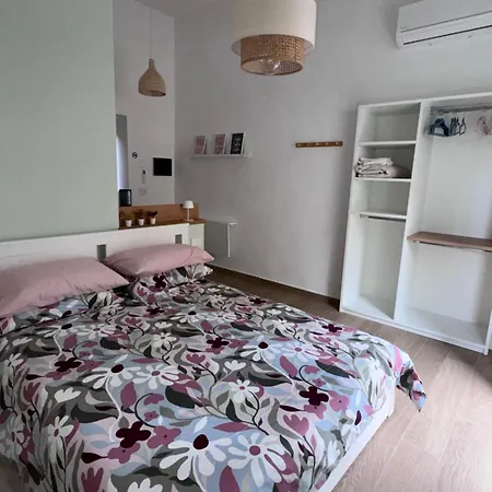 Maison Comi