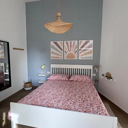 Bed & Breakfast Maison Comi